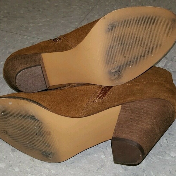 Steve Madden Cognac Suede Fringe Ankle Booties - Picture 4 of 6